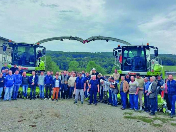 Deux nouvelles ensileuses à la Cuma des Chambarands drômois