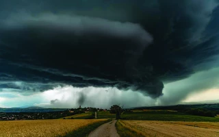 Inondations et grêle, nouvelle  réalité climatique 