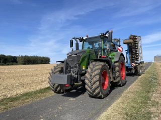 Tracteurs de 200 à 300 chevaux : le rapport poids/puissance et l’empattement font la différence