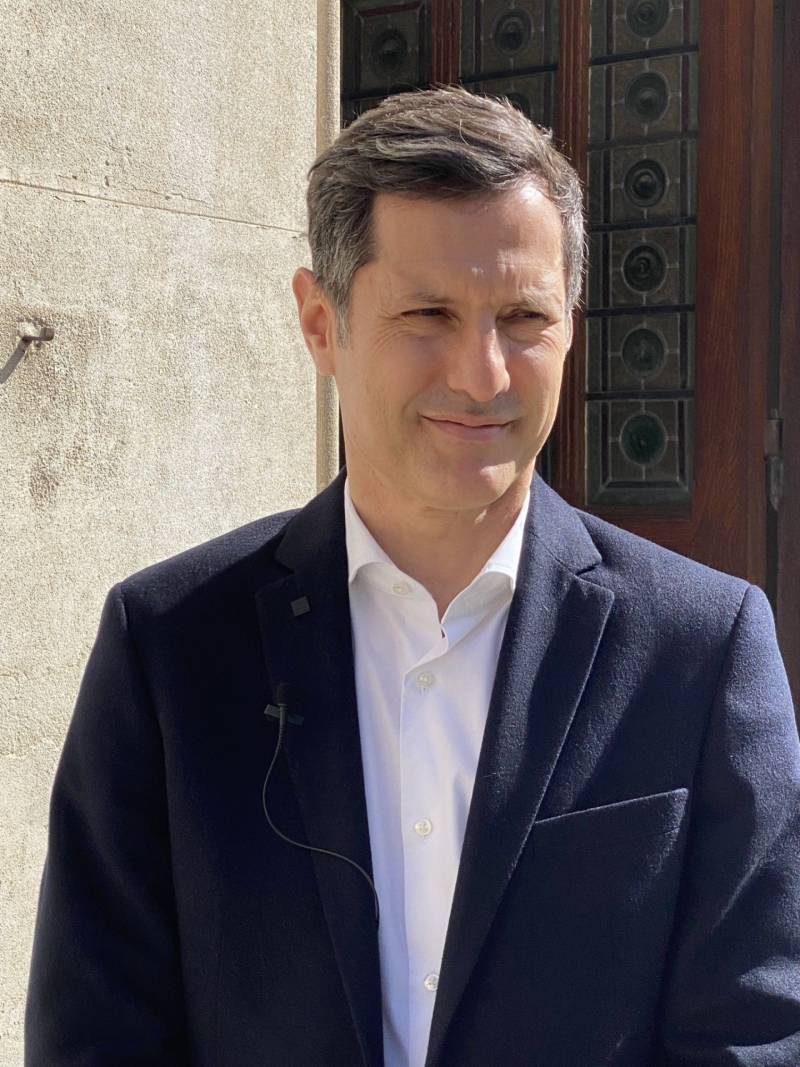 Le maire de Valence, ministre délégué auprès du ministre de l'Intérieur